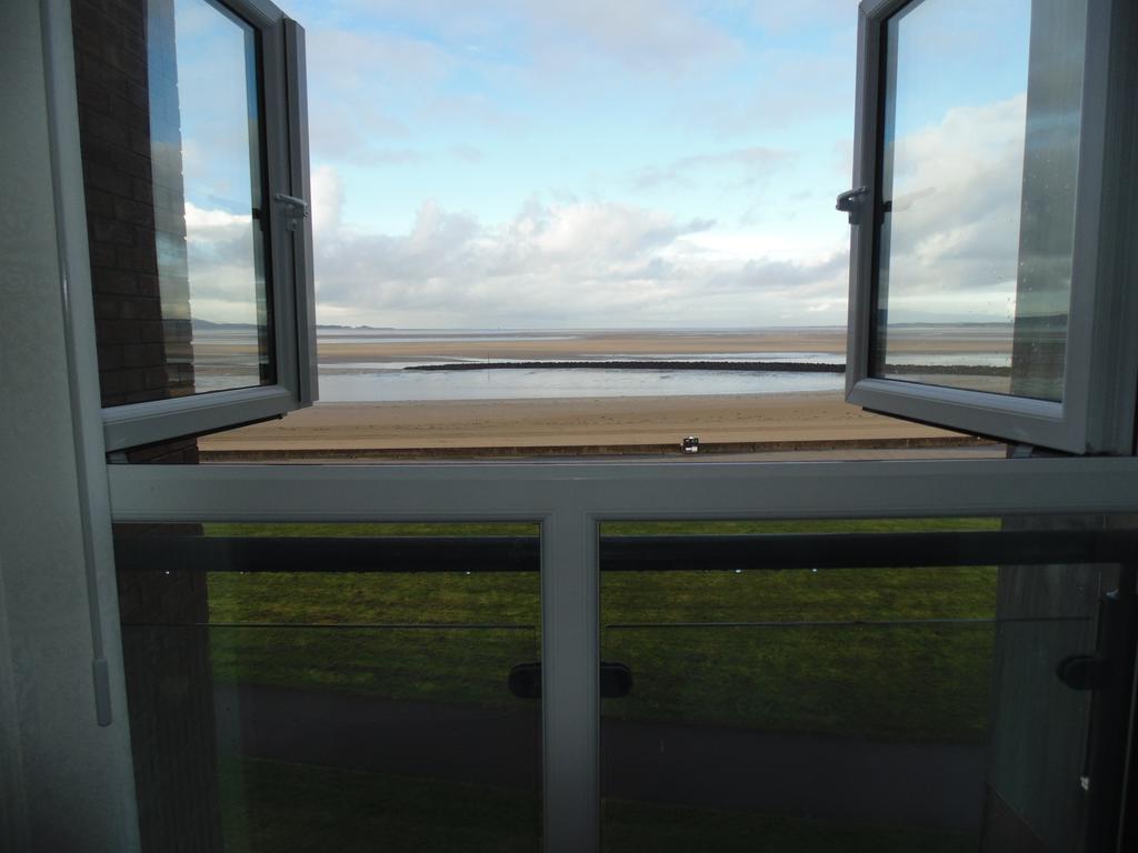 Awel Y Mor Leilighet Llanelli Eksteriør bilde